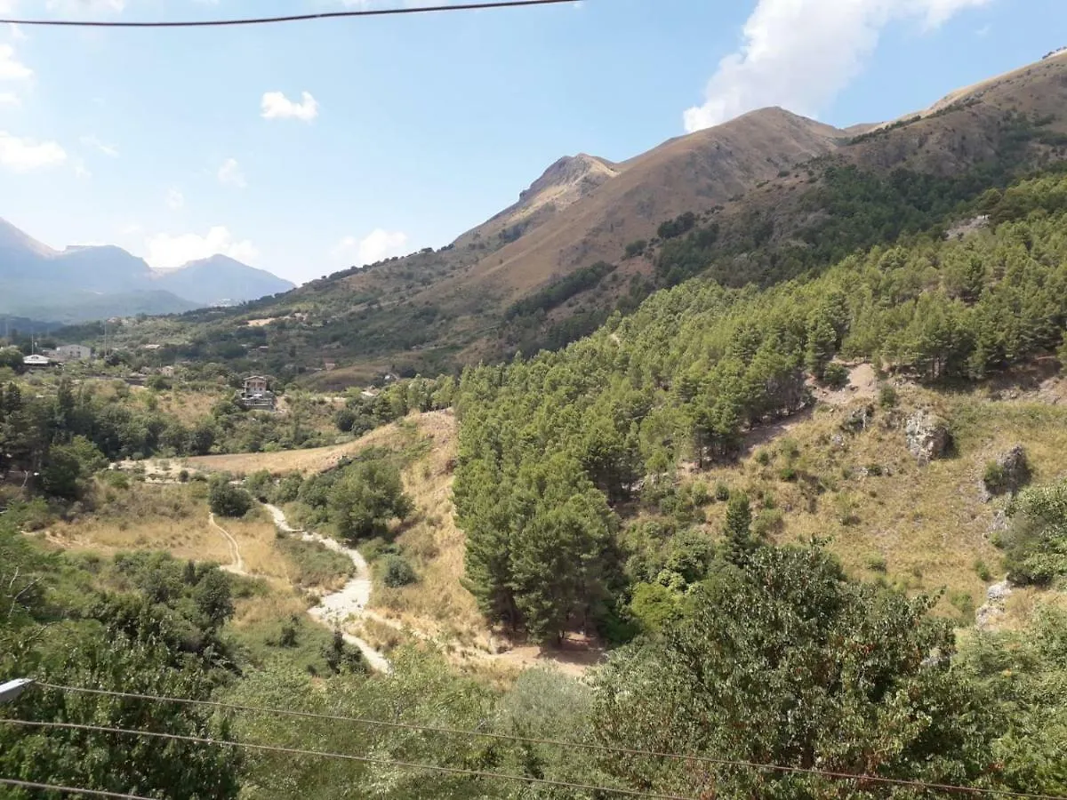 Al Belvedere Isnello Appartamento